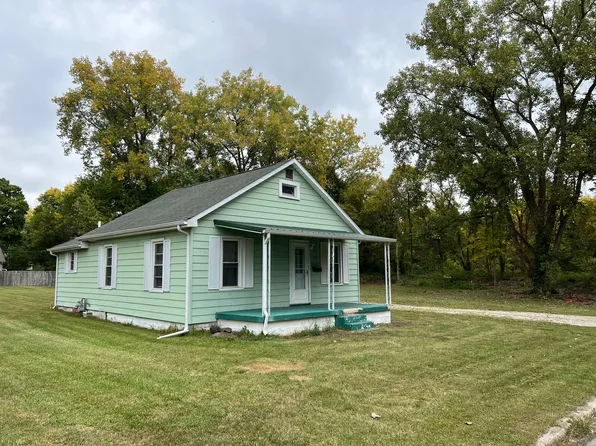 108 W Oak St, Anderson, IN 46012