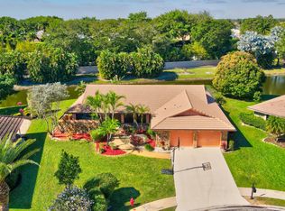 20230 Back 9 Dr, Boca Raton, FL 33498