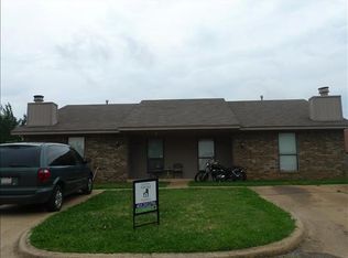 1013 Acacia Cir, Noble, OK 73068
