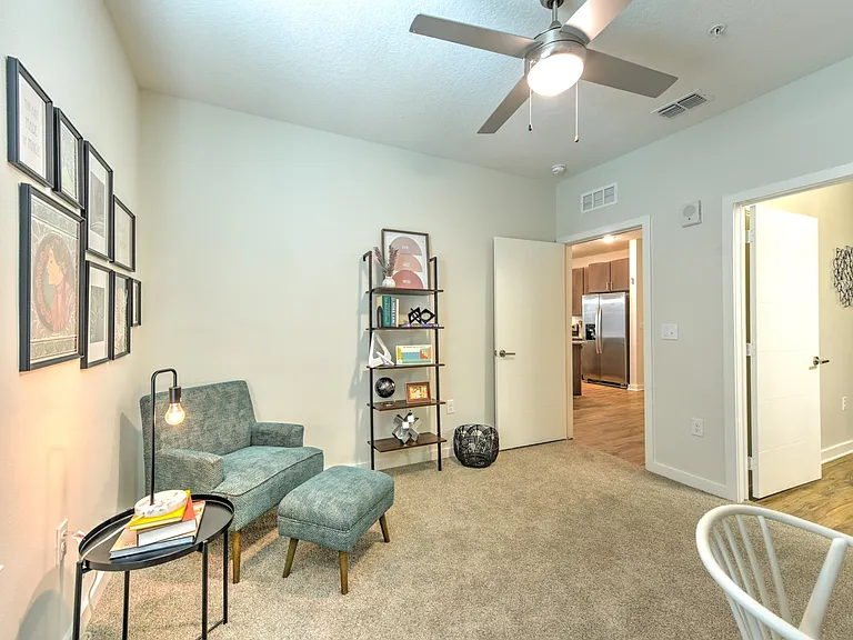 8283 Baymeadows Rd E — Photo 54