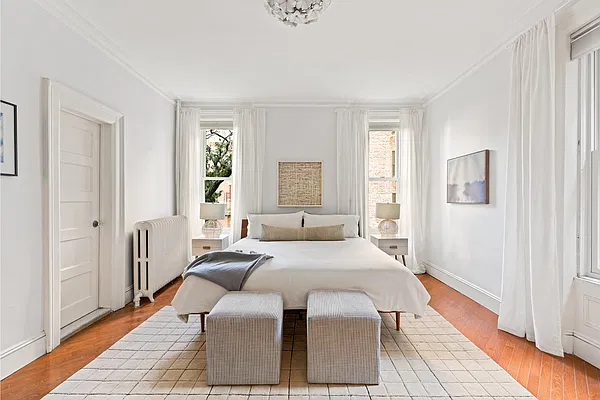 Sold by Corcoran | media 7