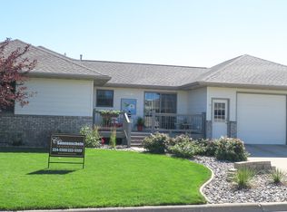 114 Jamieson Dr, Fort Pierre, SD 57532