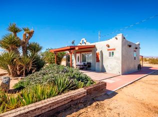 586 Mockingbird Ln, Joshua Tree, CA 92252