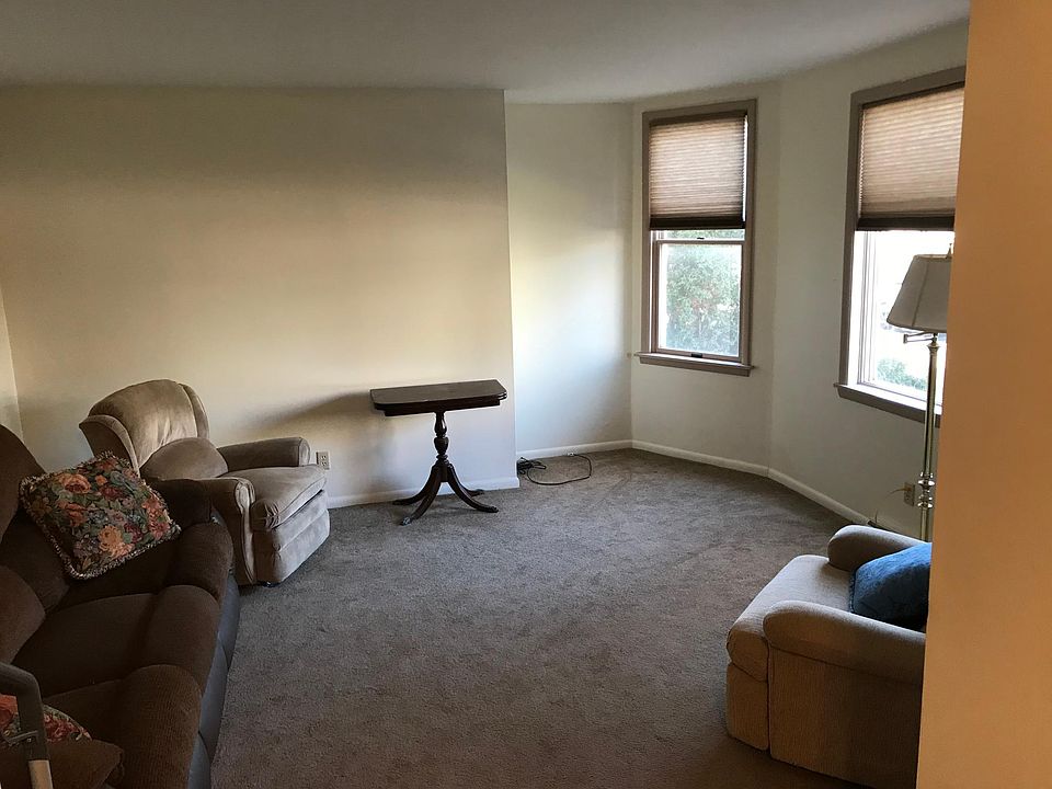 2nd image of 377 Laura St #1