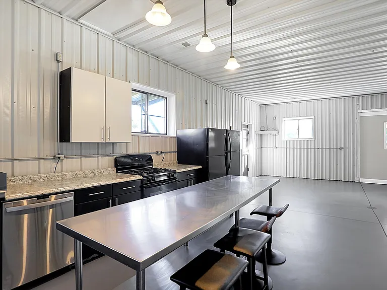 940 W 1090 N — Photo 13