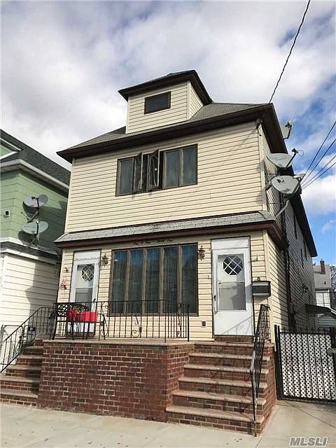 1st image of 10131 114th St