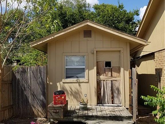 5th image of 806 Westminster Pl