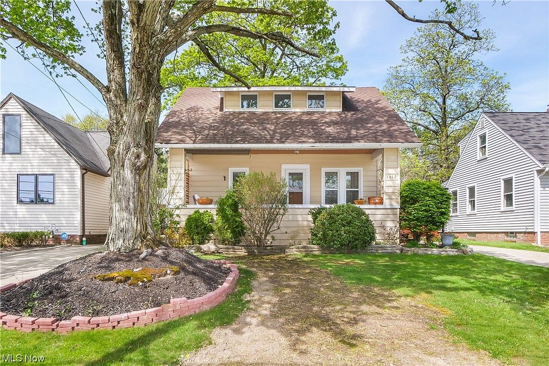 1612 Parker Dr, Mayfield Heights, OH 44124 Zillow