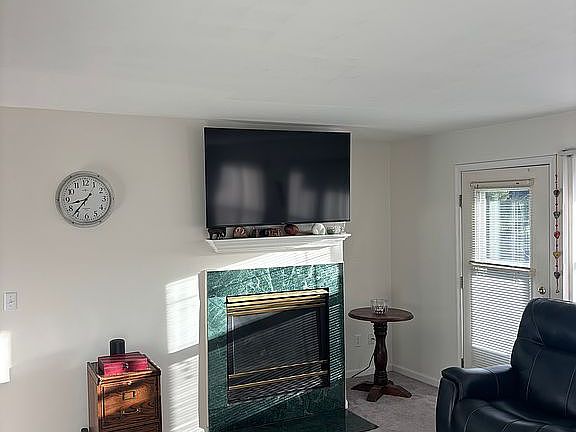 3rd image of 33 Eagles Nest Ln #1705