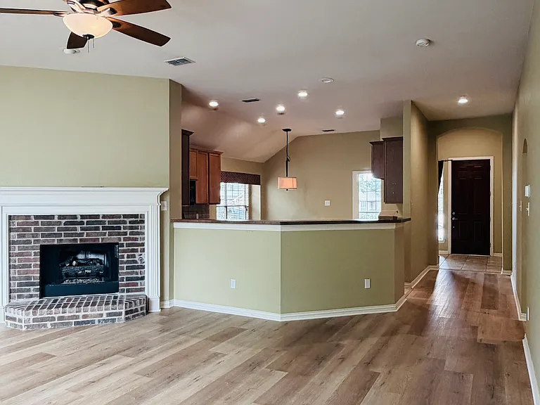 6517 Briar Lake Trl — Photo 6