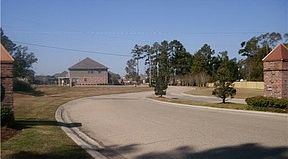 4th image of 13654 Cantebury Ave