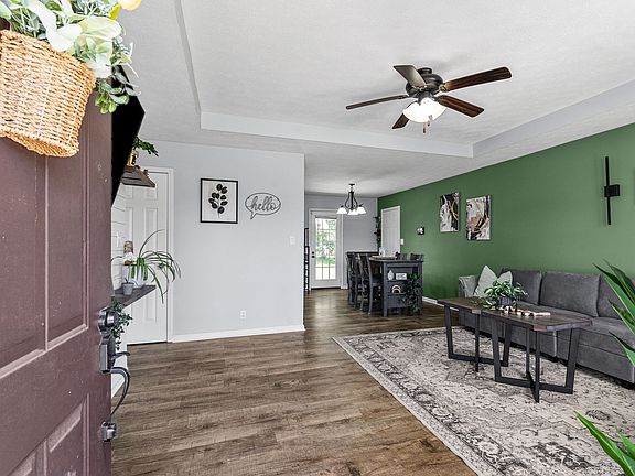 3rd image of 3429 Sandpiper Dr