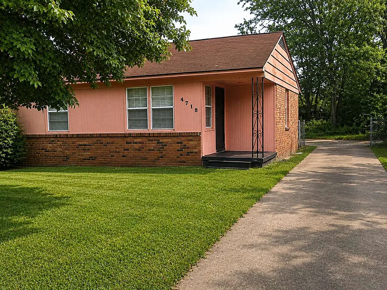4718 Fairley Rd — Photo 2