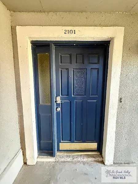 2101 El Dorado Ave