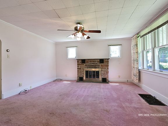5th image of 38141 N 4th Ave