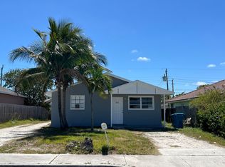 522 NW 11th Ave, Boynton Beach, FL 33435
