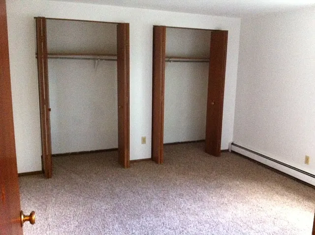 4405 Dwight Dr — Photo 5