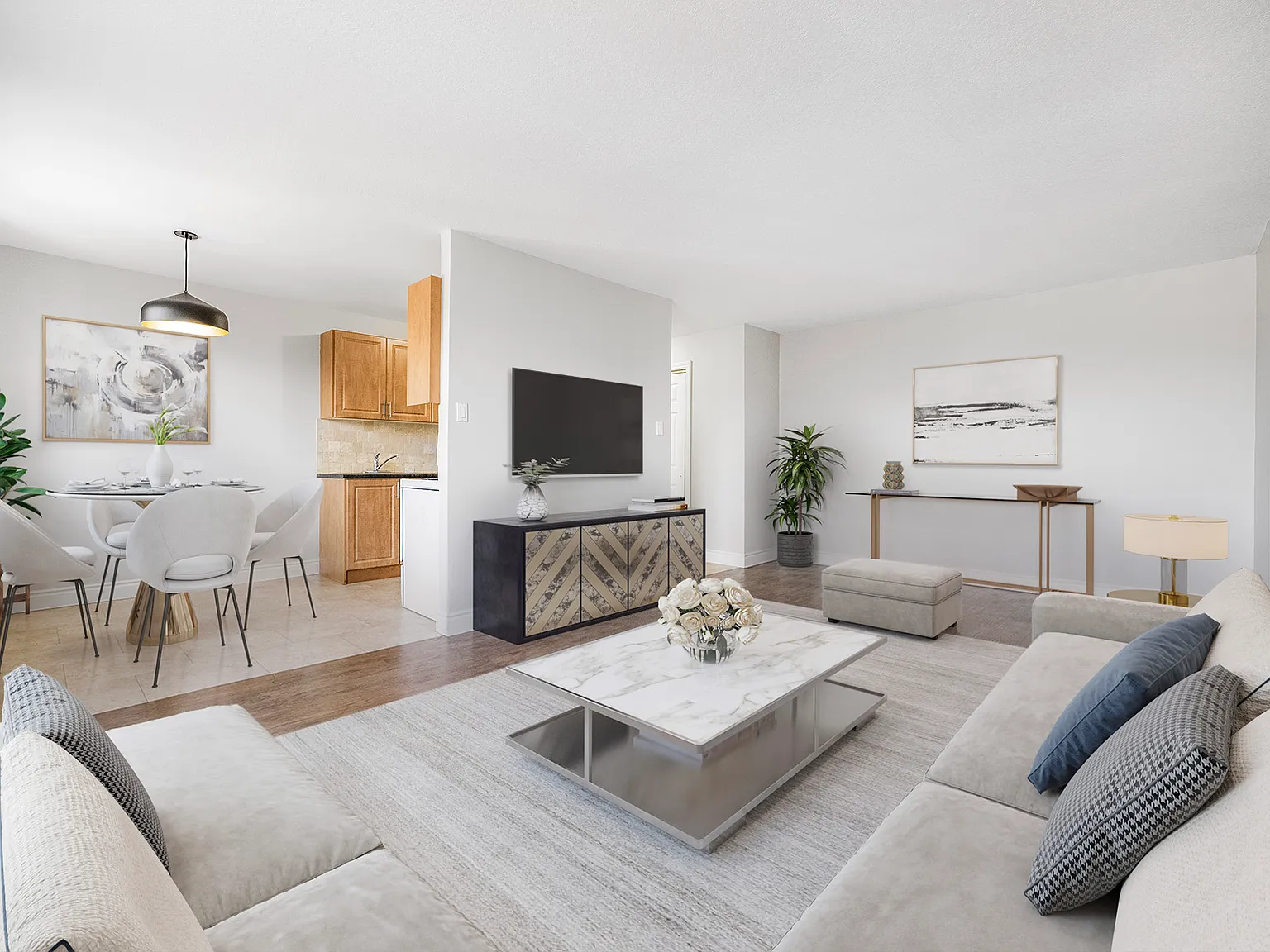 520 Woodlawn Road East — Photo 3