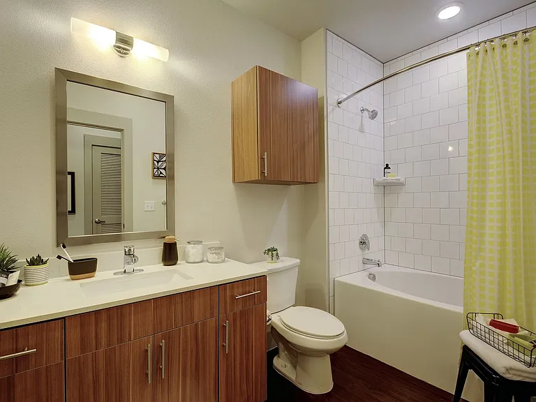 Farmhouse Apartments — Photo 3