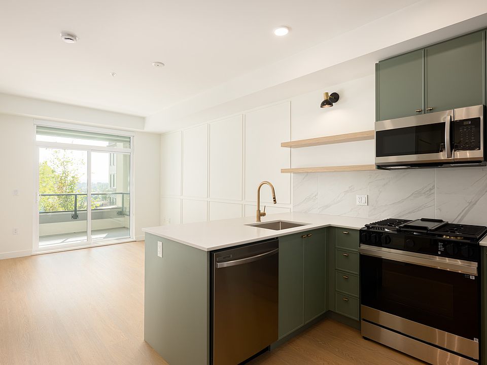 1st image of 209 Lebleu St #318