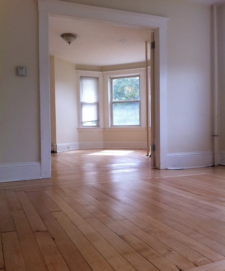 2 bed, $2,120 — Photo 2