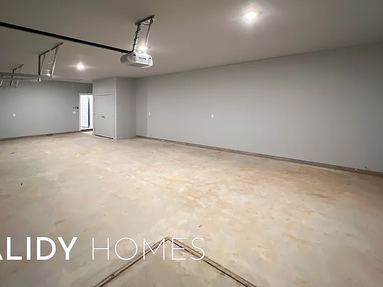17640 Natalie Ct — Photo 30