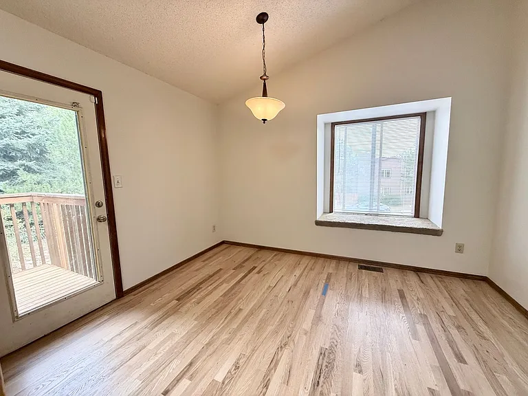 6840 Delmonico Dr — Photo 4