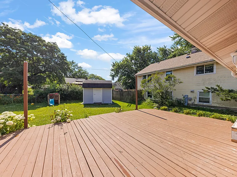 219 Kedvale Ct — Photo 21