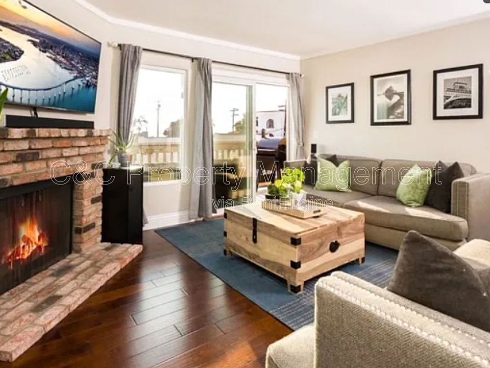 1st image of 2319 Curlew St Unit 7