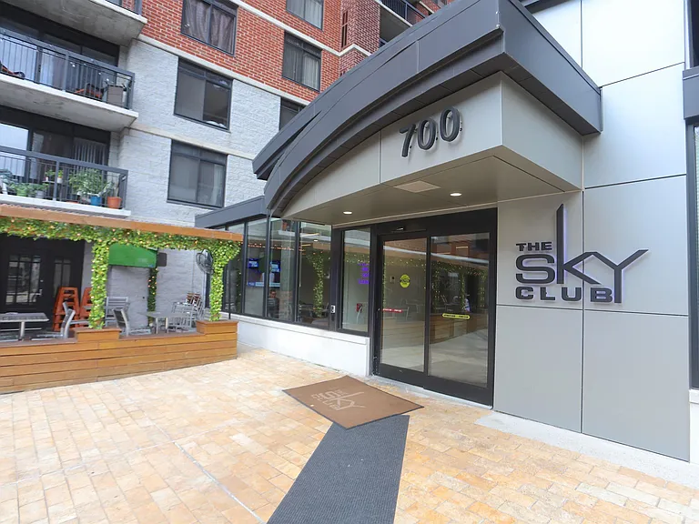 700 1st St #10T — Photo 27