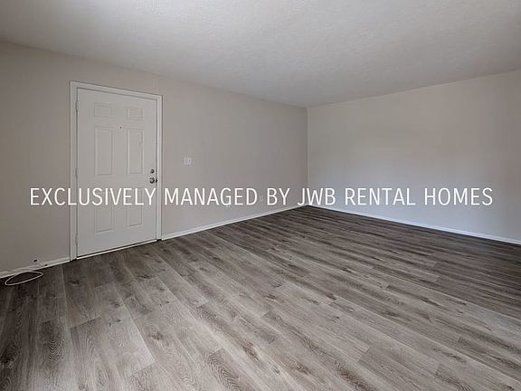 3rd image of 7201 Arlington Expy APT 63