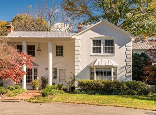 629 Springvale Rd, Great Falls, VA 22066