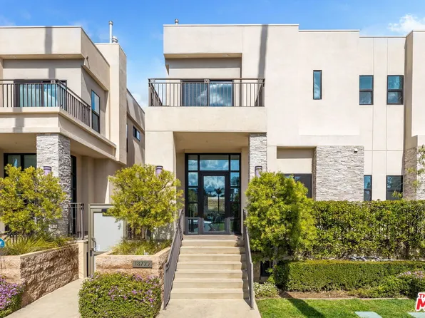 18725 Redwing St, Tarzana, CA 91356