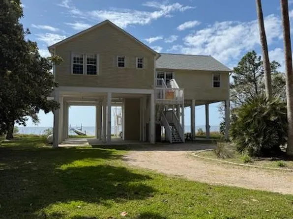 2606 Highway 98 E, Carrabelle, FL 32322