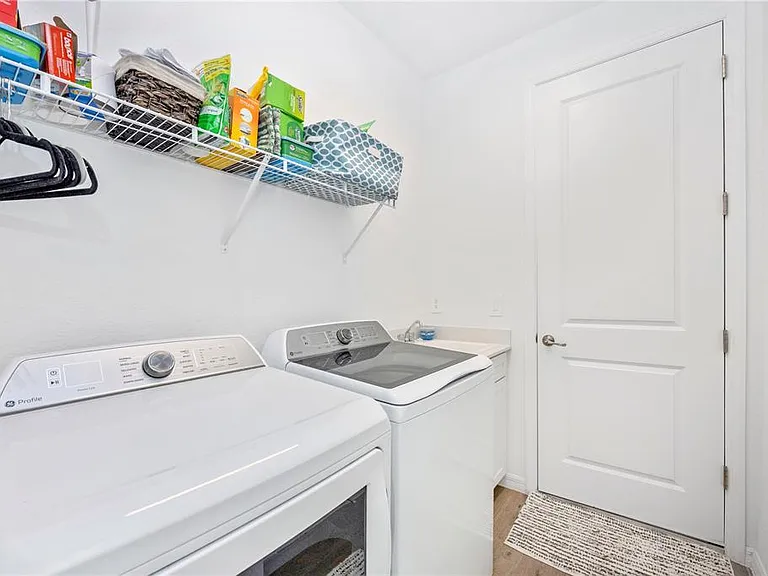 17697 Santorini Ct — Photo 38