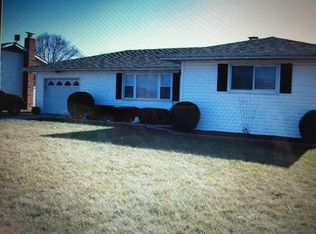 708 Park St, Waterloo, IL 62298