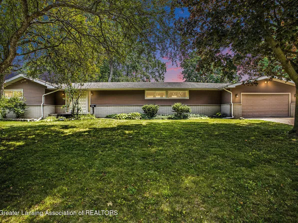 807 Riverside Dr, Portland, MI 48875