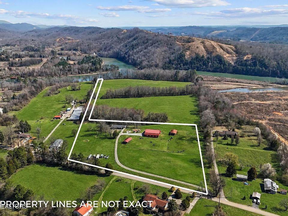 1st image of 800 Swan Pond Circle Rd