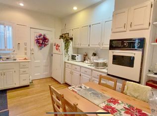 83 Putnam Ave #1001, Cambridge, MA 02138