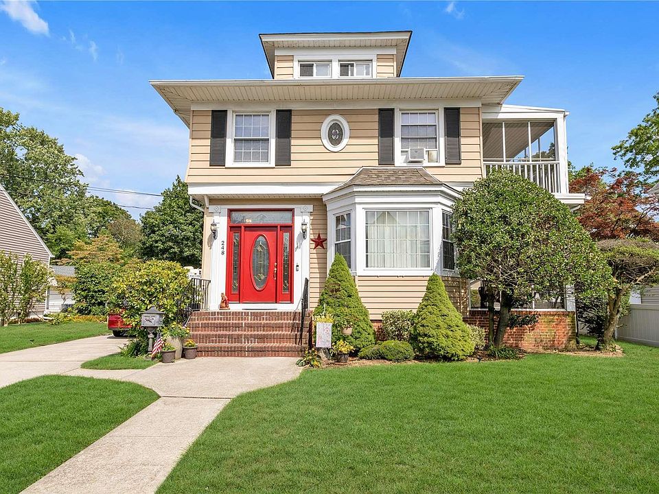 1st image of 248 Denton Avenue