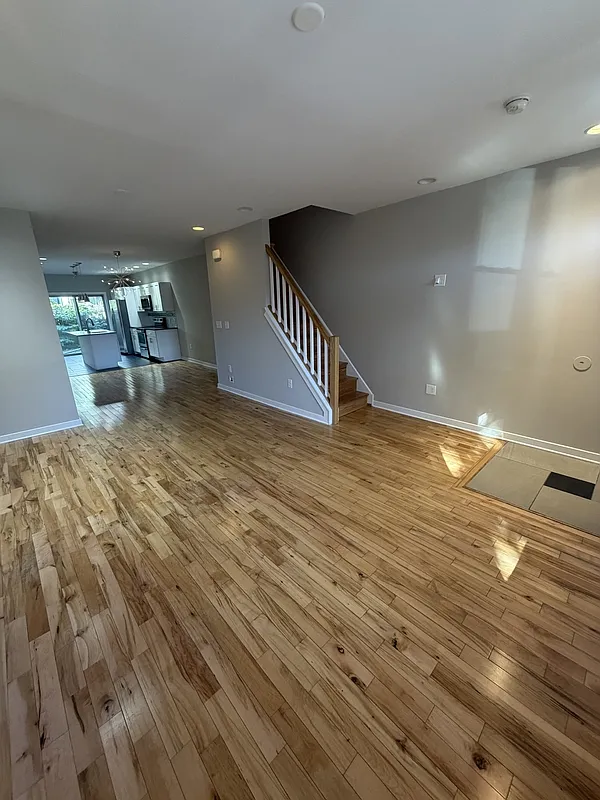3 bed, 1.5 bath, $1,650 — Photo 1