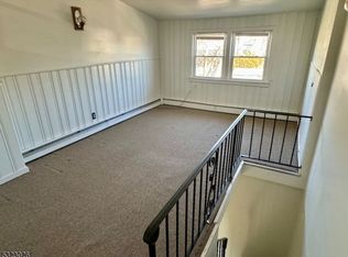 696 Worth Ave #1, Linden, NJ 07036