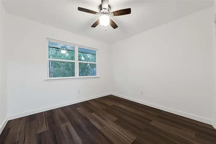 5535 Pine Pl — Photo 12