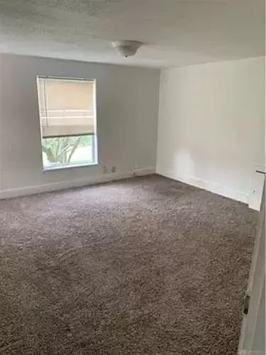 1283 Dietzen Ave Photo 1