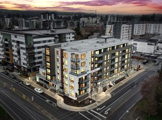 705 Station Ave #307, Langford, BC V9B 2S1