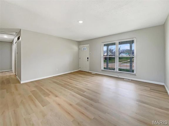 2nd image of 6333 Peachwood Trl