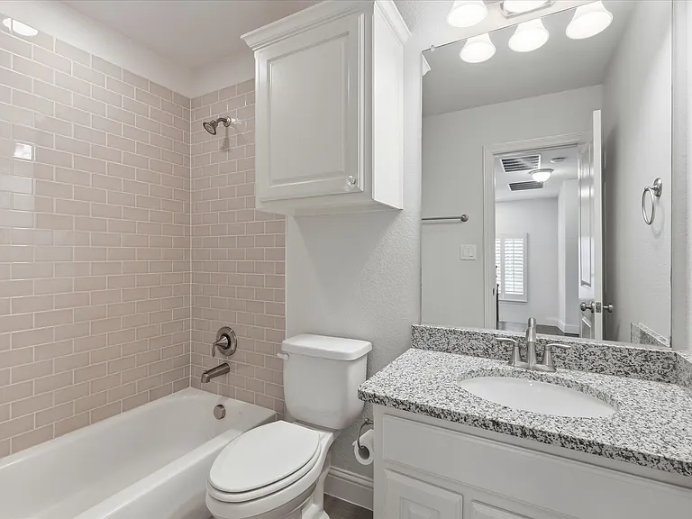 531 Sandy Ln — Photo 15
