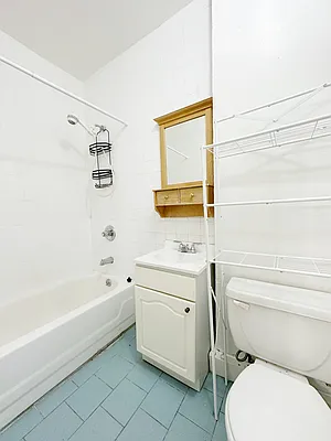 Rented by Compass | media 11