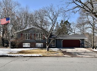 920 3rd Ave NW, Milaca, MN 56353