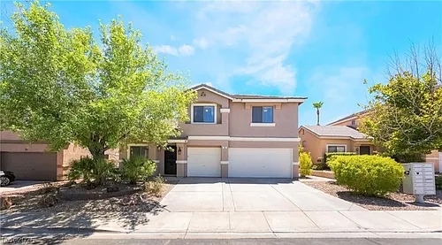 18 Amber Rock St Photo 1